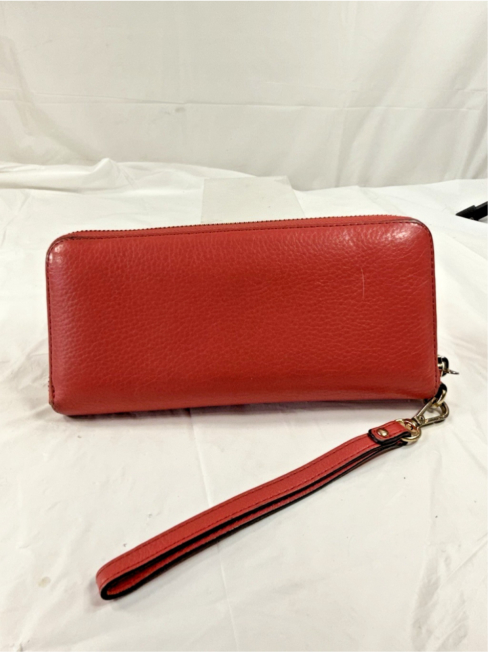 Michael Kors Logo Zip Continental Travel Saffiano Leather Wallet Watermelon - Picture 2 of 16